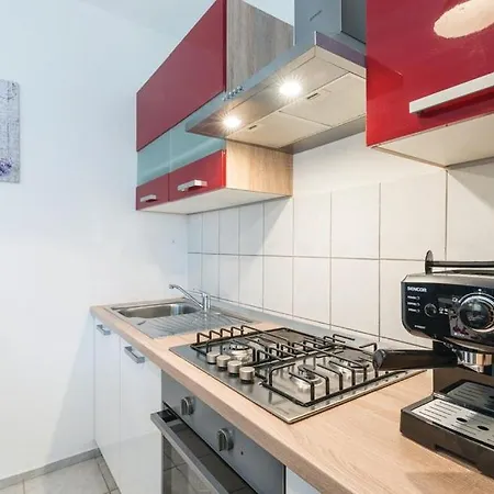Holiday Home Lucija Sveti Filip i Jakov Esterno foto